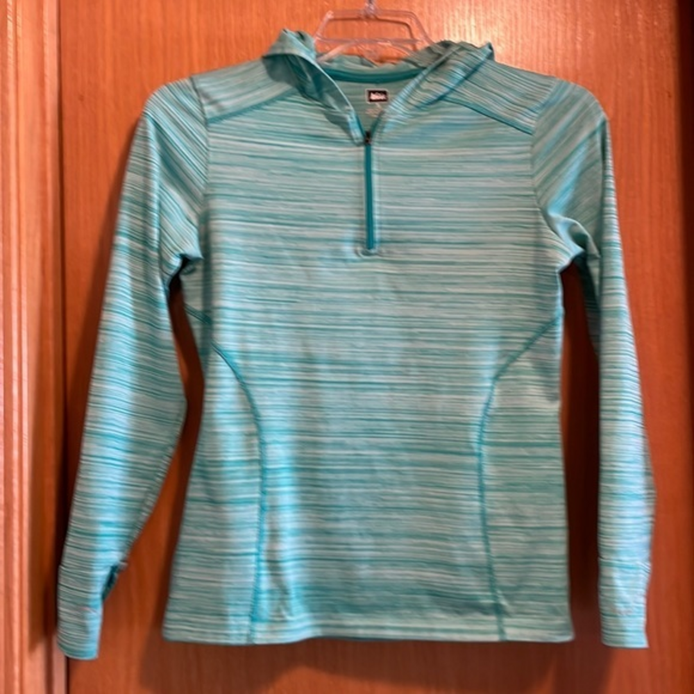 REI Women’s Base Layer quarter zip hoodie Aqua Size small.
